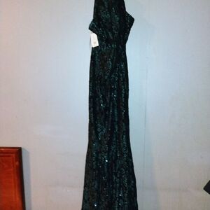 Elegant Black and Green Sequin Gown